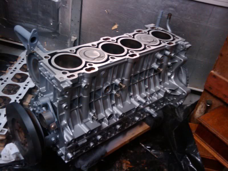 Mercedes v6 vs straight 6